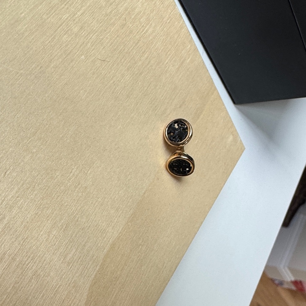 Tory Burch earrings Gold and Black Round